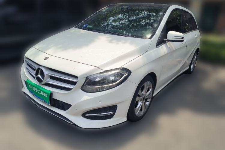 Used Mercedes-Benz B-Class 2017 B 200 Sport Edition Guazi used car, China used car export, Used car for sale, Used  cars, Cheapest cars for sale