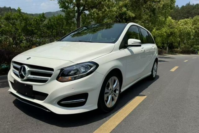 Used Mercedes-Benz B-Class 2017 B 200 Sport Edition