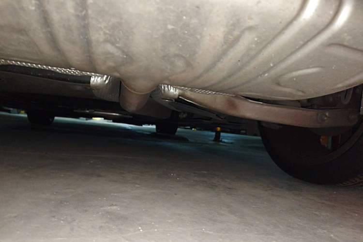 Used Mercedes-Benz B-Class 2017 B 200 Luxury Model Chassis Rear