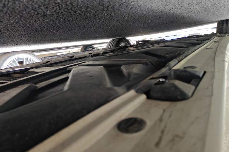 Used Mercedes-Benz B-Class 2017 B 200 Sport Edition Chassis Rear Left