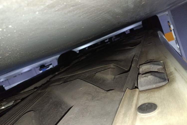 Used Mercedes-Benz B-Class 2017 B 200 Sport Edition Chassis Rear Left