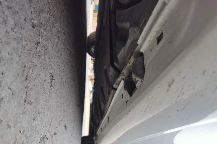 Used Mercedes-Benz B-Class 2017 B 200 Sport Edition Chassis Rear Right