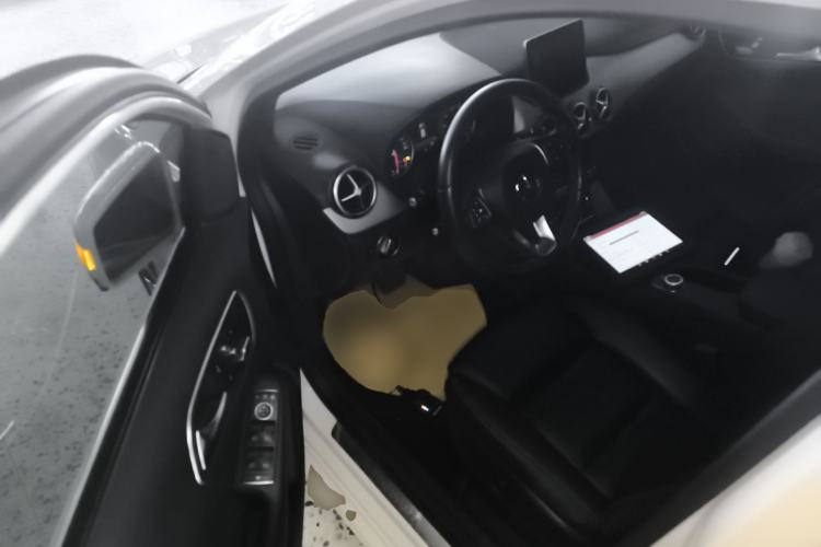 Used Mercedes-Benz B-Class 2017 B 200 Fashion Model Driver Seat