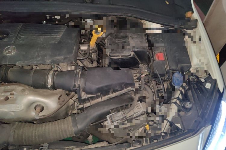 Used Mercedes-Benz B-Class 2017 B 200 Fashion Model Engine Bay Left