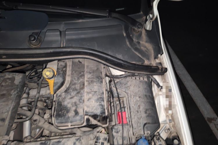 Used Mercedes-Benz B-Class 2017 B 200 Sport Edition Engine Bay Left