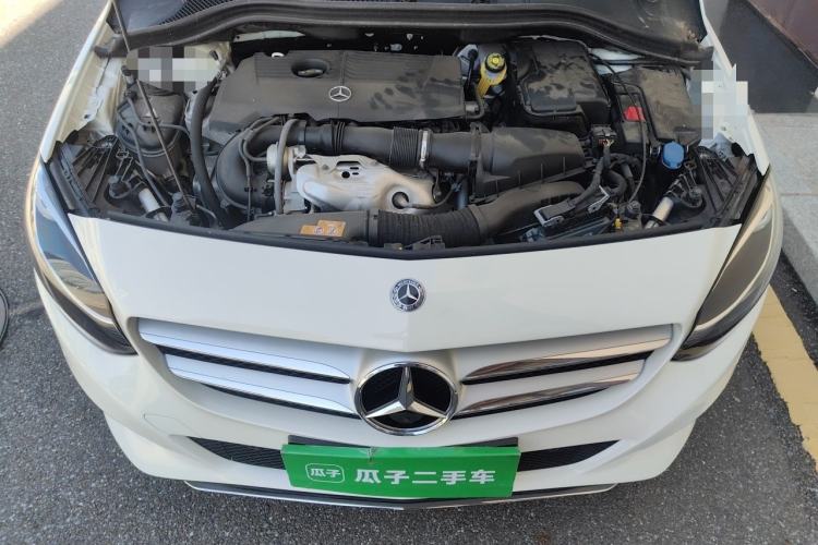 Used Mercedes-Benz B-Class 2017 B 200 Sport Edition Engine Bay