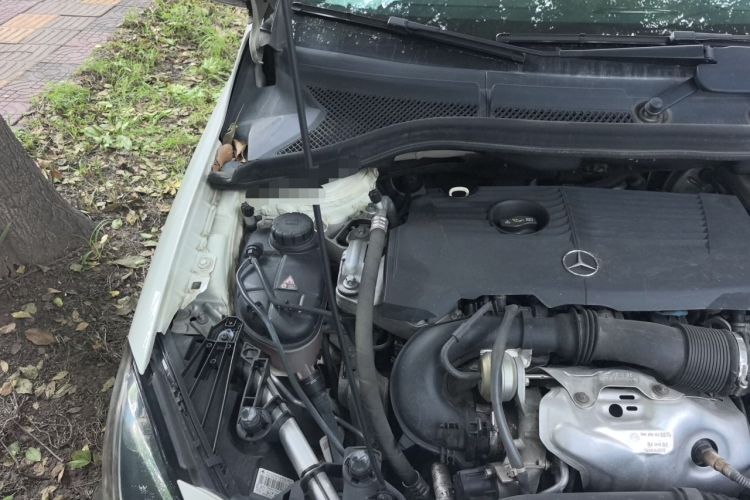 Used Mercedes-Benz B-Class 2017 B 200 Sport Edition Engine Bay Right