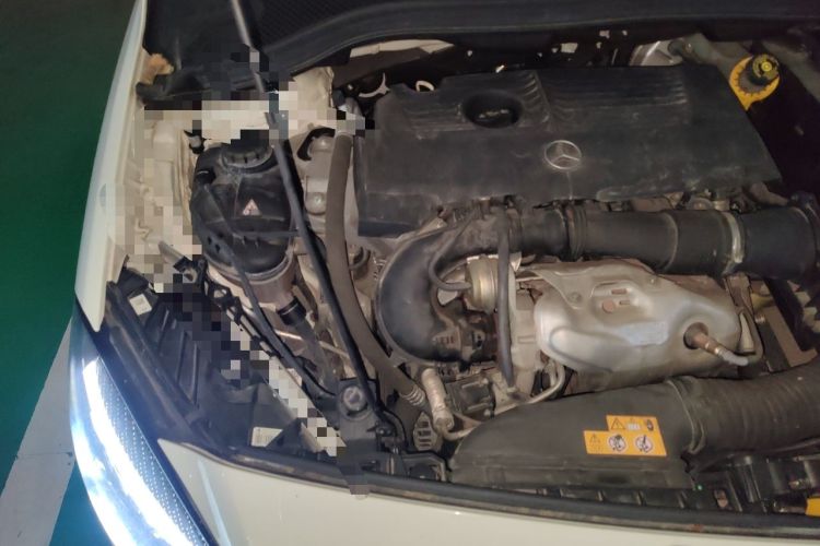 Used Mercedes-Benz B-Class 2017 B 200 Fashion Model Engine Bay Right