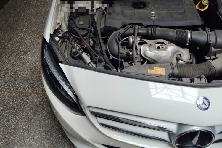 Used Mercedes-Benz B-Class 2017 B 200 Fashion Model Engine Bay Right