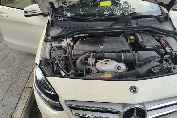 Used Mercedes-Benz B-Class 2017 B 200 Sport Edition Engine Bay Right