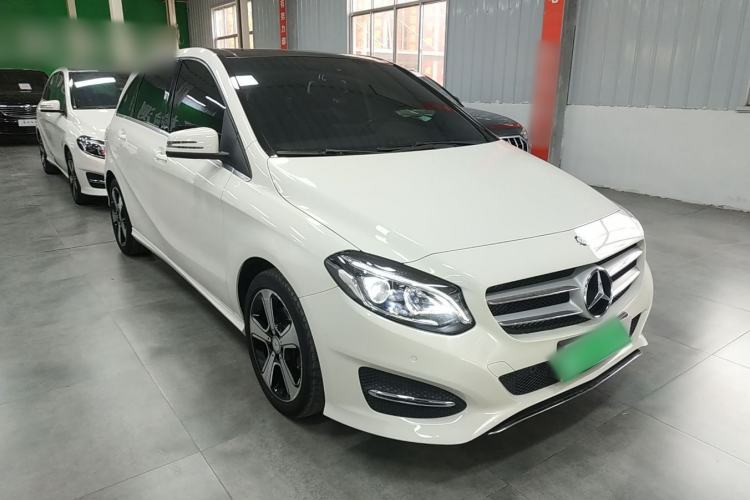 Used Mercedes-Benz B-Class 2017 B 200 Fashion Model Exterior 1