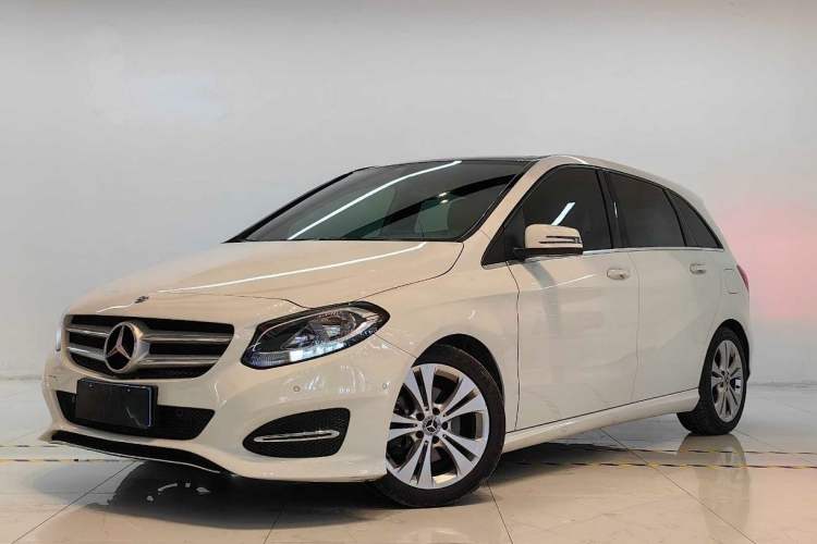 Used Mercedes-Benz B-Class 2017 B 200 Sport Edition Exterior 4