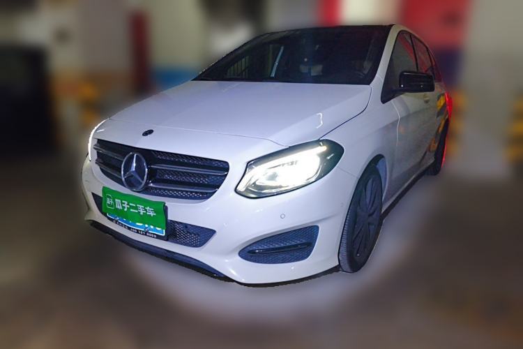 Used Mercedes-Benz B-Class 2017 B 200 Luxury Model Guazi used car, China used car export, Used car for sale, Used cars, Cheapest cars for sale
