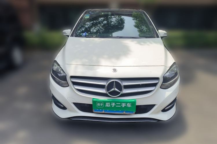 Used Mercedes-Benz B-Class 2017 B 200 Sport Edition Front