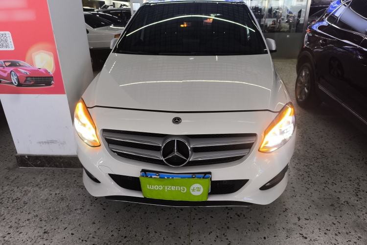 Used Mercedes-Benz B-Class 2017 B 200 Fashion Model Front