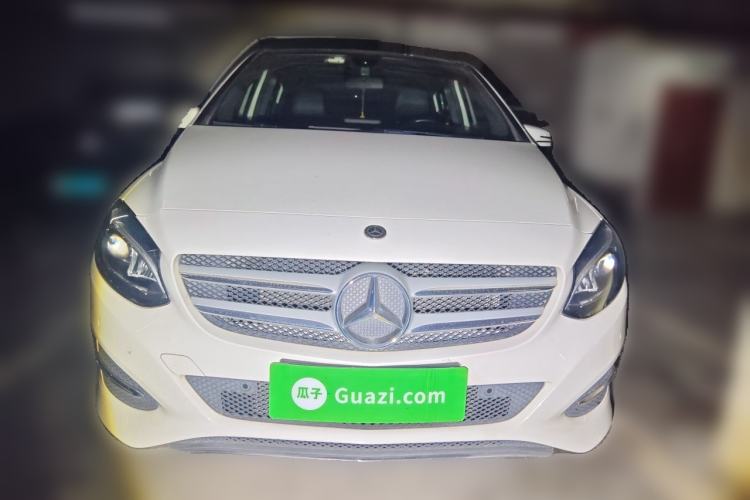 Used Mercedes-Benz B-Class 2017 B 200 Fashion Model Front