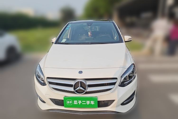 Used Mercedes-Benz B-Class 2017 B 200 Fashion Model Front