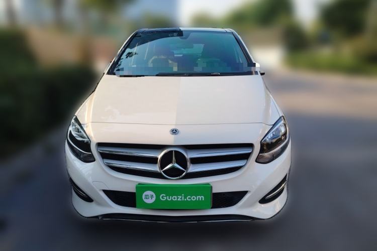 Used Mercedes-Benz B-Class 2017 B 200 Sport Edition Front