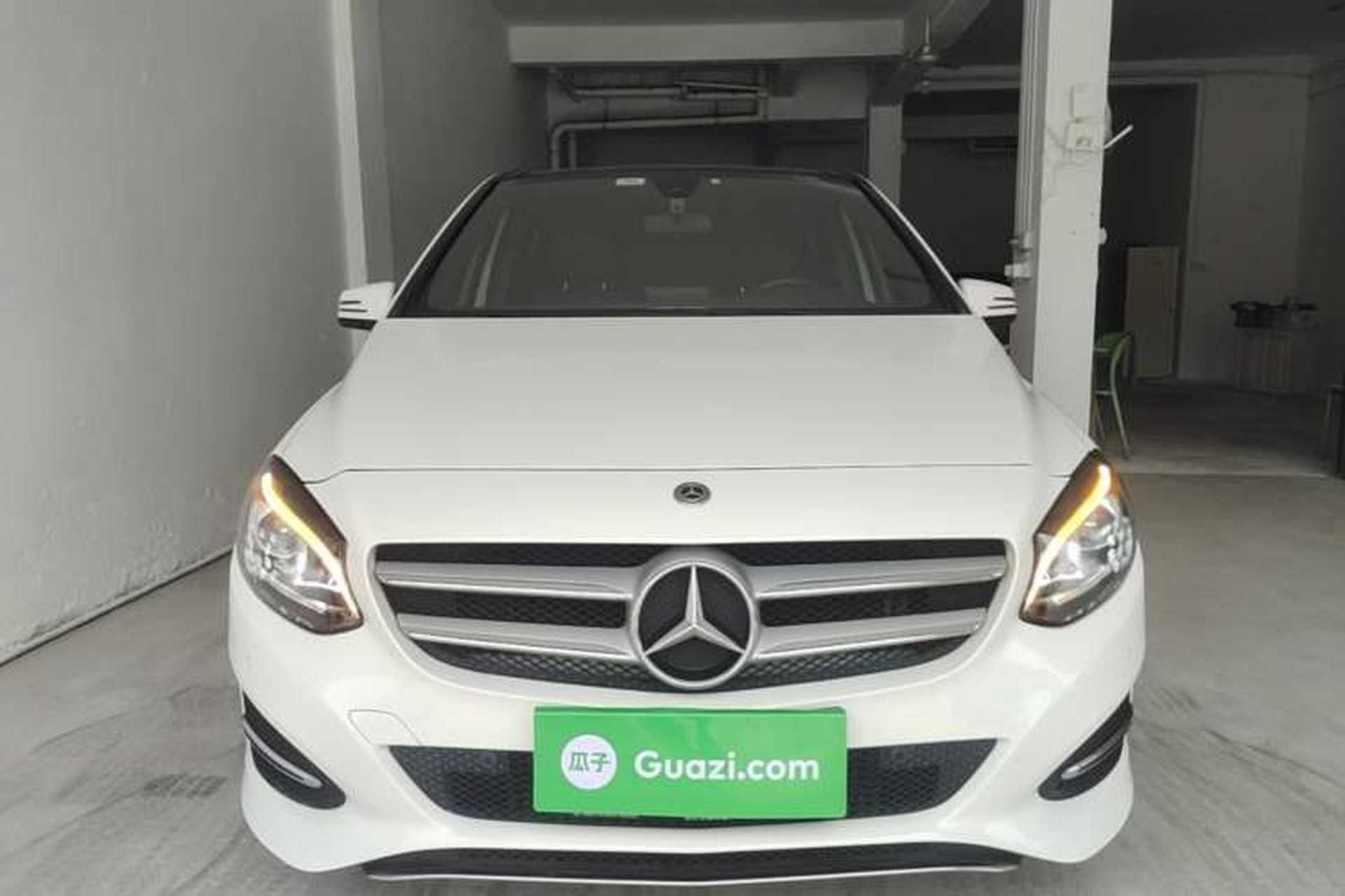 Used Mercedes-Benz B-Class 2017 B 200 Fashion Model Front
