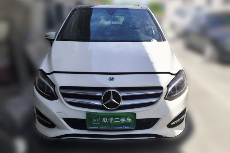 Used Mercedes-Benz B-Class 2017 B 200 Fashion Model Front