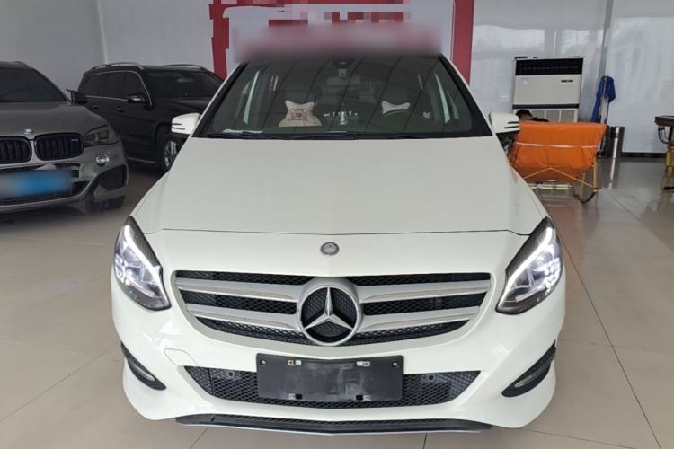 Used Mercedes-Benz B-Class 2017 B 200 Sport Edition Front