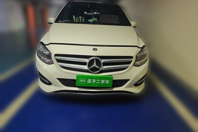Used Mercedes-Benz B-Class 2017 B 200 Sport Edition Front