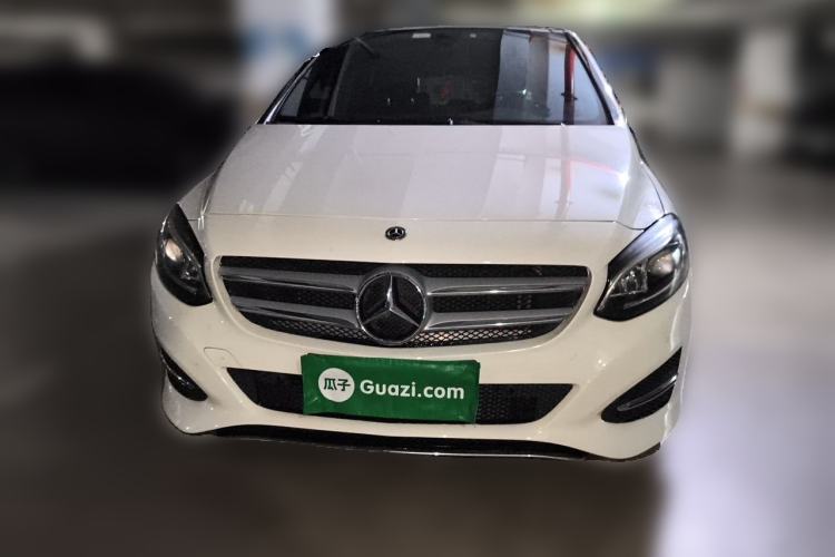 Used Mercedes-Benz B-Class 2017 B 200 Fashion Model Front