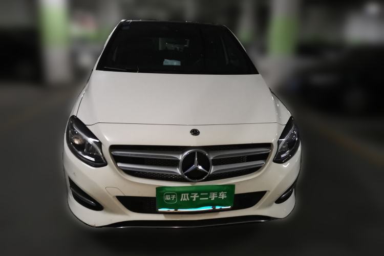 Used Mercedes-Benz B-Class 2017 B 200 Fashion Model Front