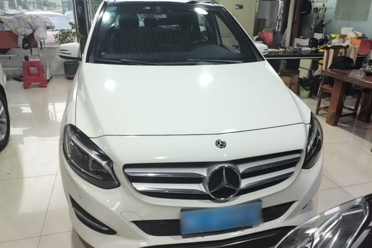 Used Mercedes-Benz B-Class 2017 B 200 Fashion Model Front