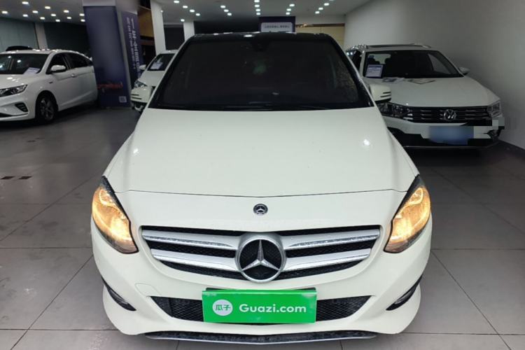 Used Mercedes-Benz B-Class 2017 B 200 Sport Edition Front