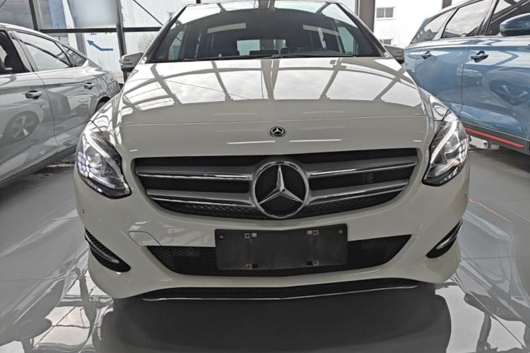 Used Mercedes-Benz B-Class 2017 B 200 Fashion Model Front