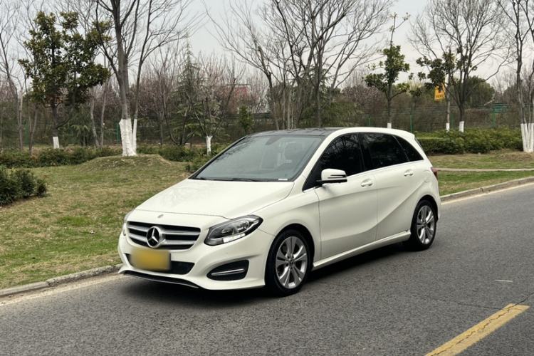 Used Mercedes-Benz B-Class 2017 B 200 Sport Edition Guazi used car, China used car export, Used car for sale, Used  cars, Cheapest cars for sale