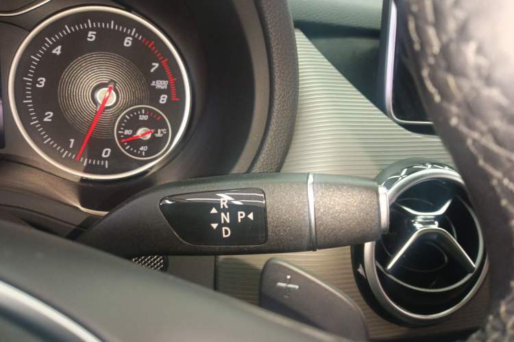 Used Mercedes-Benz B-Class 2017 B 180 Gear Lever