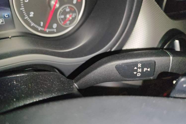 Used Mercedes-Benz B-Class 2017 B 200 Sport Edition Gear Lever