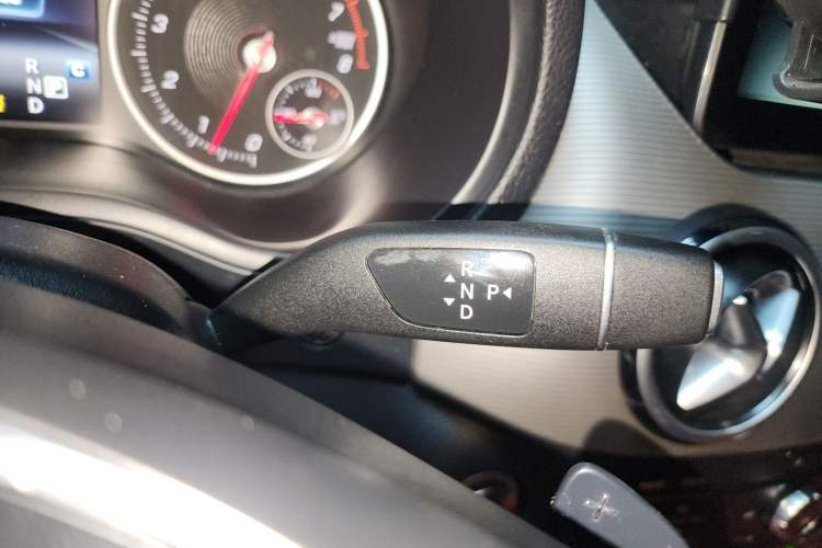 Used Mercedes-Benz B-Class 2017 B 180 Gear Lever