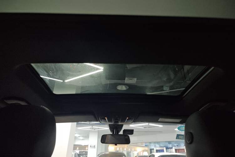 Used Mercedes-Benz B-Class 2017 B 200 Fashion Model Headliner