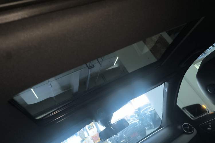 Used Mercedes-Benz B-Class 2017 B 200 Fashion Model Headliner