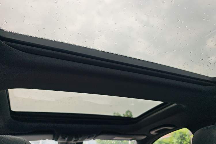 Used Mercedes-Benz B-Class 2017 B 200 Fashion Model Headliner