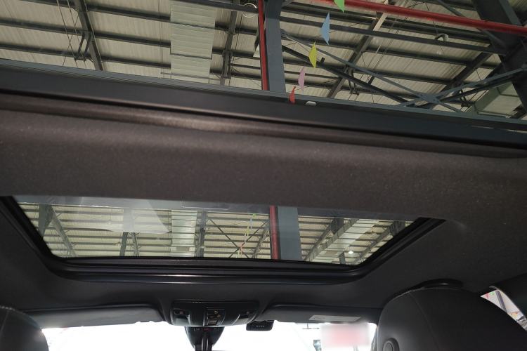 Used Mercedes-Benz B-Class 2017 B 200 Sport Edition Headliner