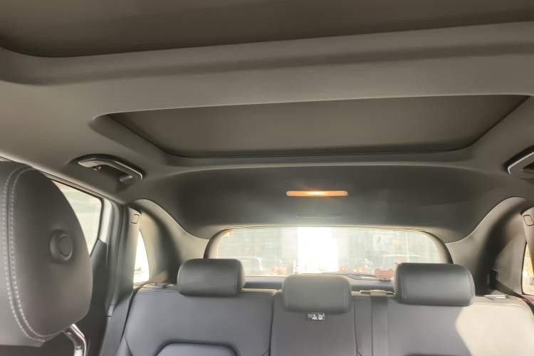 Used Mercedes-Benz B-Class 2017 B 200 Sport Edition Headliner