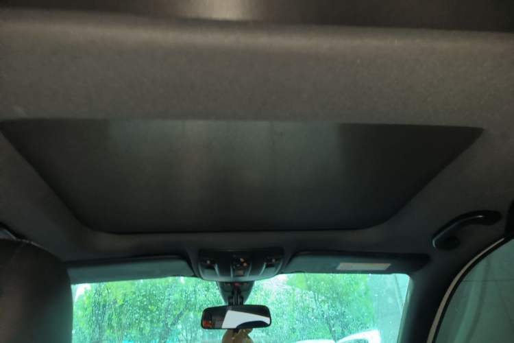 Used Mercedes-Benz B-Class 2017 B 200 Sport Edition Headliner