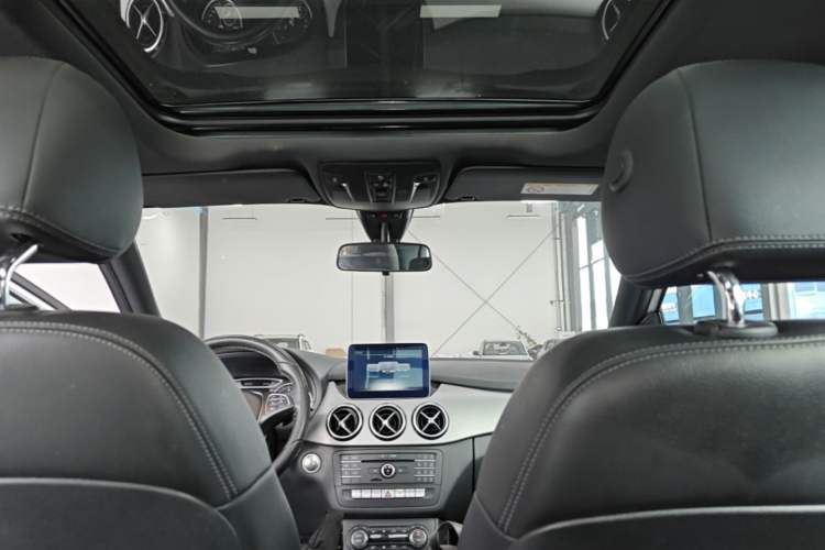 Used Mercedes-Benz B-Class 2017 B 200 Fashion Model Headliner