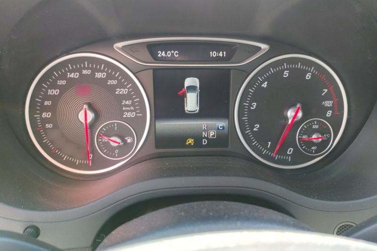Used Mercedes-Benz B-Class 2017 B 200 Sport Edition Instrument Cluster