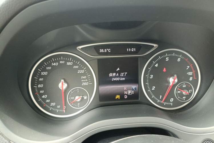Used Mercedes-Benz B-Class 2017 B 180 Instrument Cluster