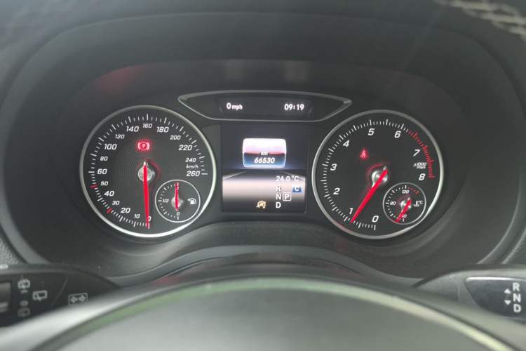 Used Mercedes-Benz B-Class 2017 B 200 Sport Edition Instrument Cluster