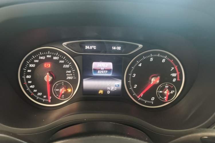 Used Mercedes-Benz B-Class 2017 B 200 Sport Edition Instrument Cluster