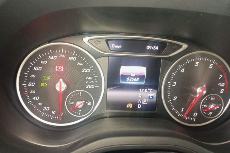 Used Mercedes-Benz B-Class 2017 B 180 Instrument Cluster