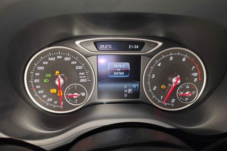 Used Mercedes-Benz B-Class 2017 B 200 Sport Edition Instrument Cluster