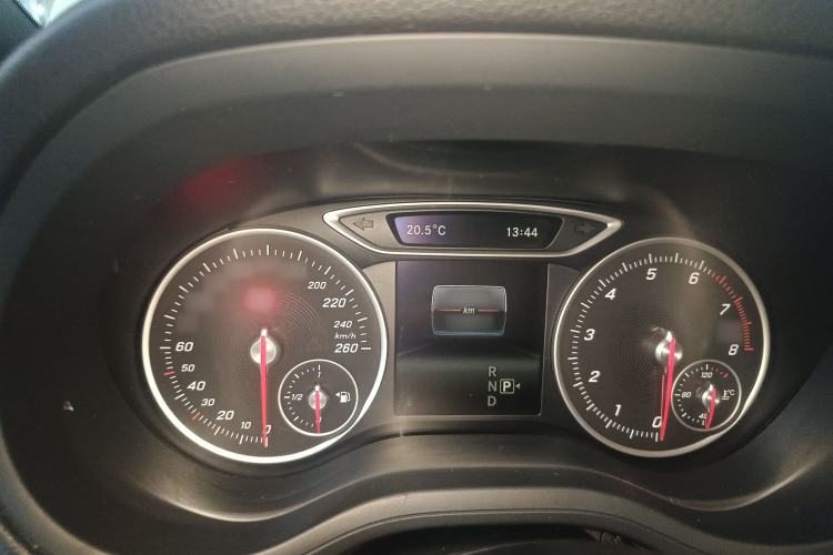 Used Mercedes-Benz B-Class 2017 B 200 Sport Edition Instrument Cluster