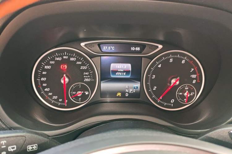 Used Mercedes-Benz B-Class 2017 B 200 Sport Edition Instrument Cluster